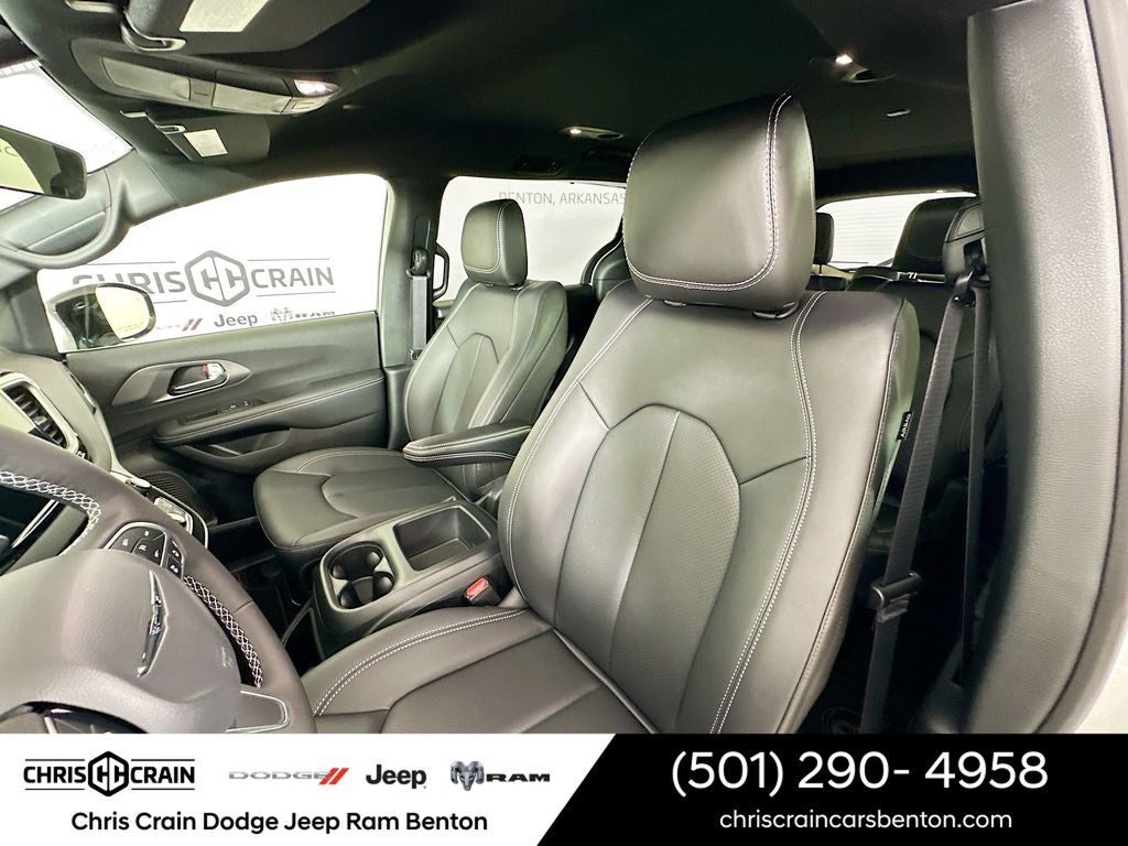 2026 Chrysler Voyager VOYAGER LX