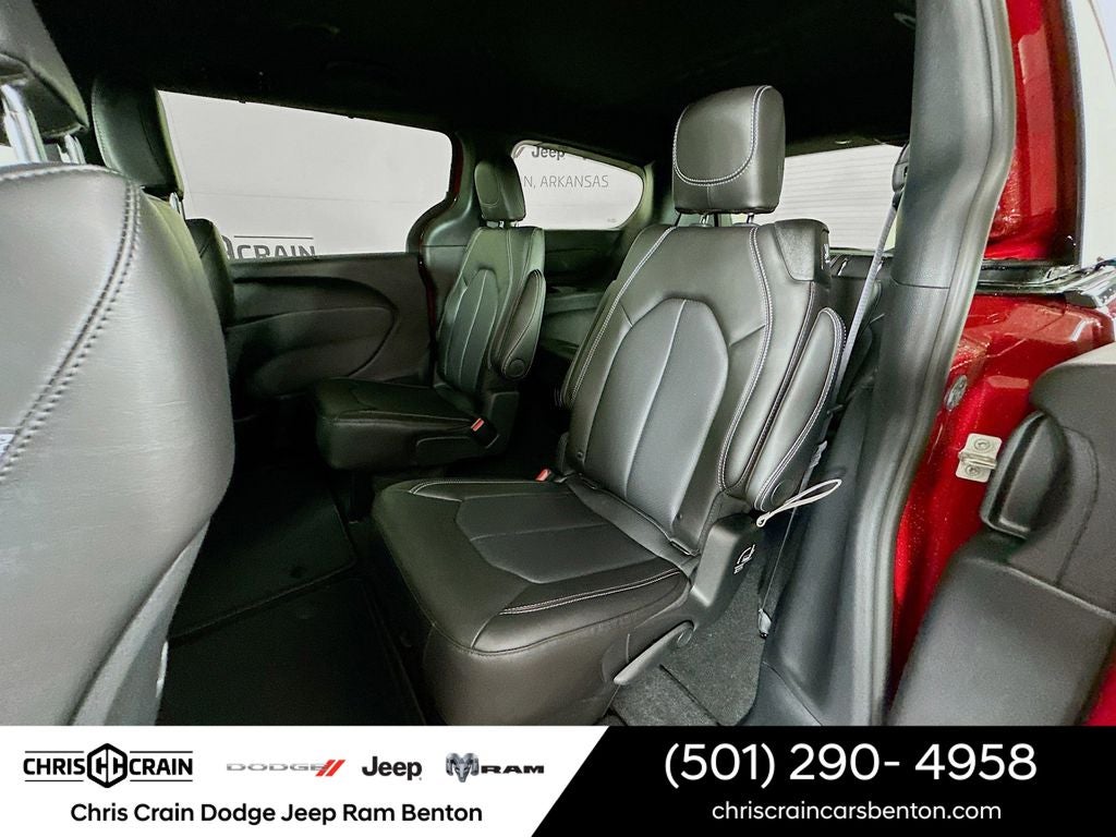 2026 Chrysler Voyager VOYAGER LX