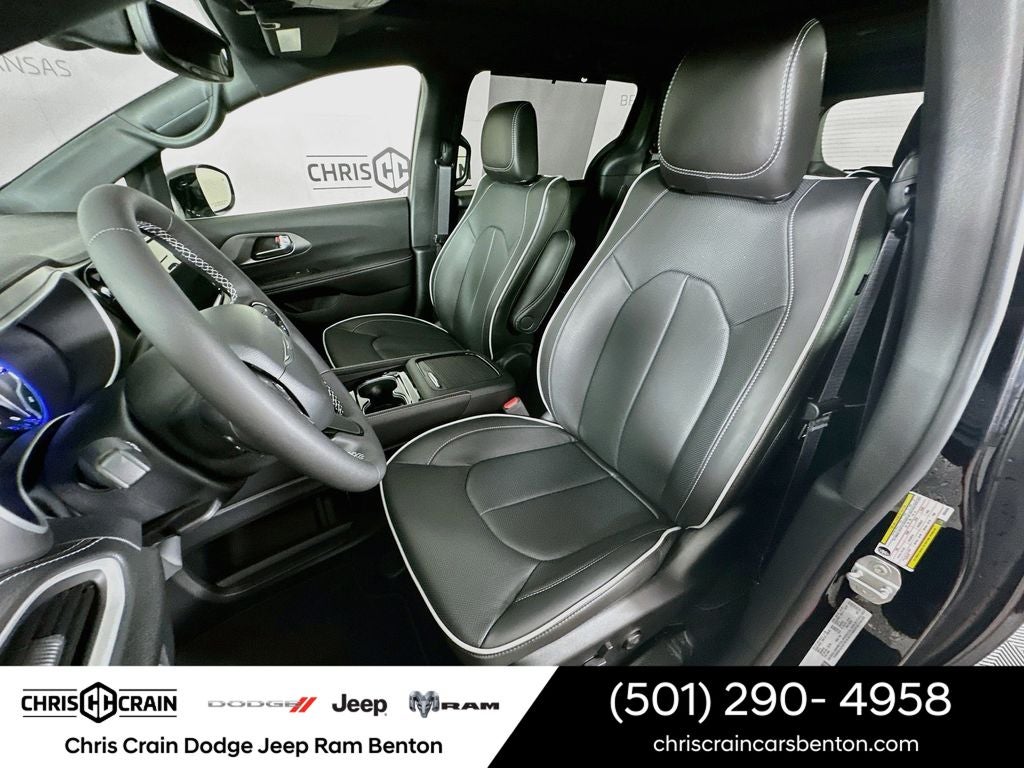 2027 Chrysler Pacifica PACIFICA LIMITED