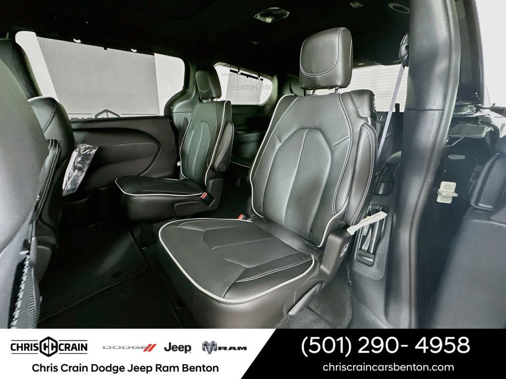 2027 Chrysler Pacifica PACIFICA LIMITED