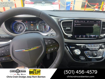 2023 Chrysler Pacifica Touring L AWD