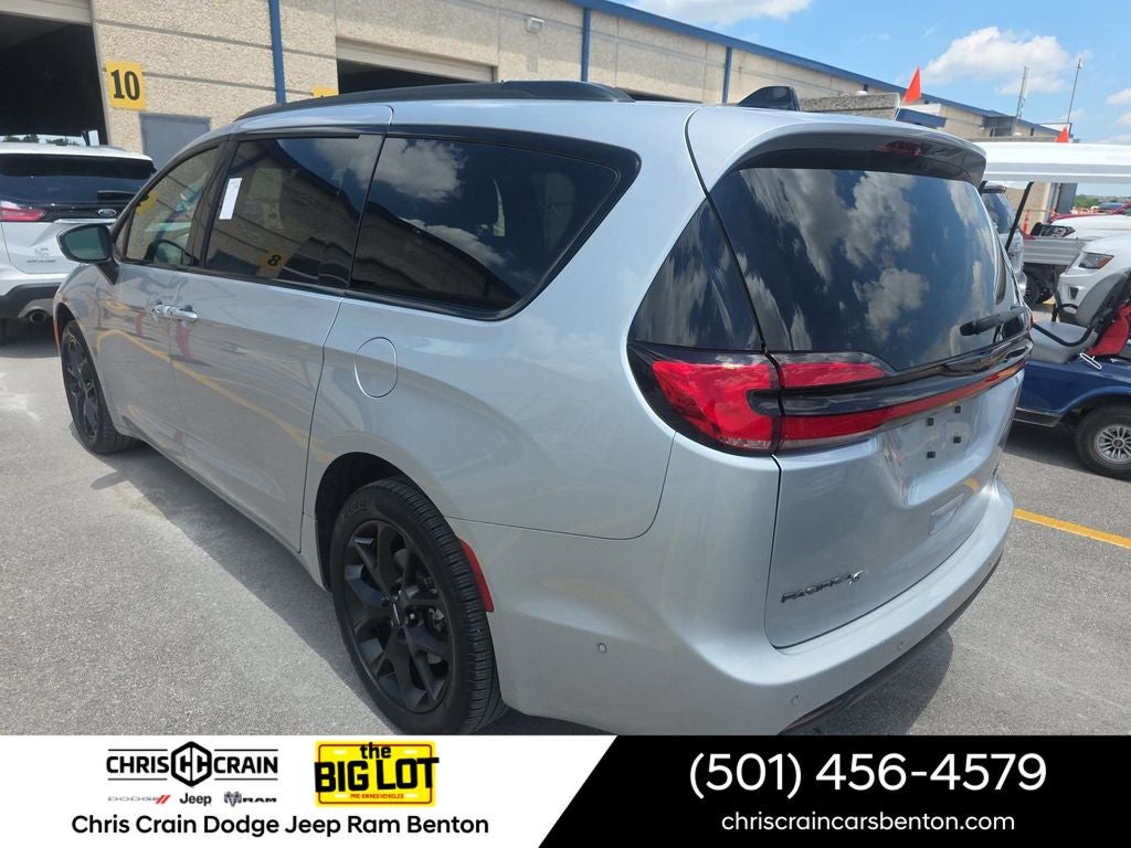 2023 Chrysler Pacifica Touring L AWD