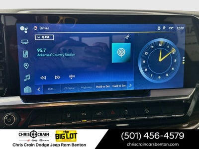 2025 Chevrolet Silverado 2500HD 4WD Crew Cab Standard Bed LT