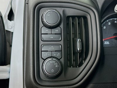 2024 Chevrolet Silverado 2500HD 4WD Crew Cab Standard Bed Custom