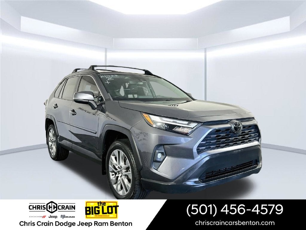 2022 Toyota RAV4 XLE Premium