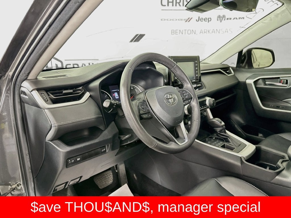2022 Toyota RAV4 XLE Premium