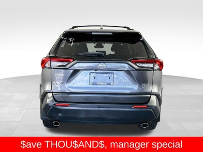 2022 Toyota RAV4 XLE Premium