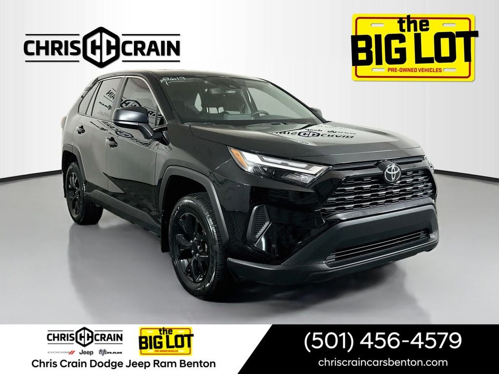 2024 Toyota RAV4 LE