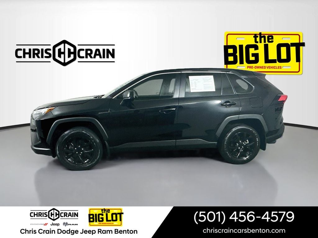 2024 Toyota RAV4 LE