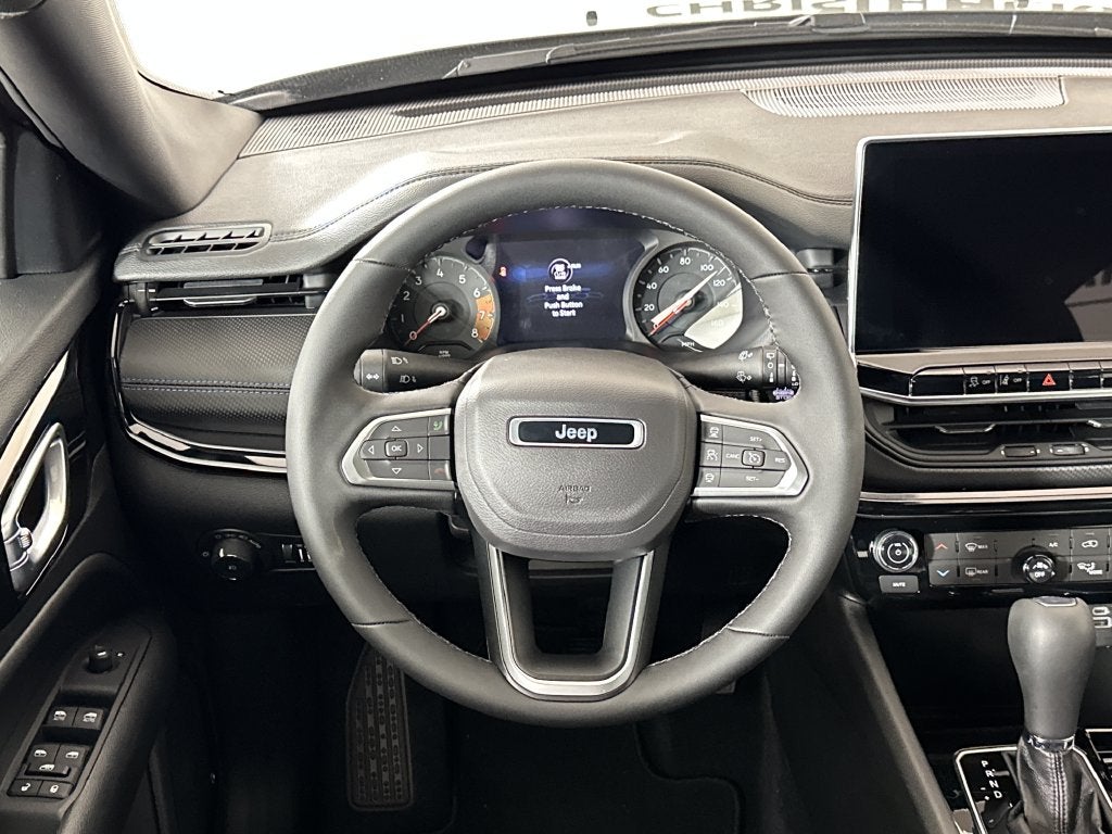 2027 Jeep Compass COMPASS LATITUDE ALTITUDE 4X4
