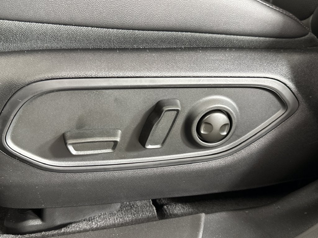 2027 Jeep Cherokee Limited
