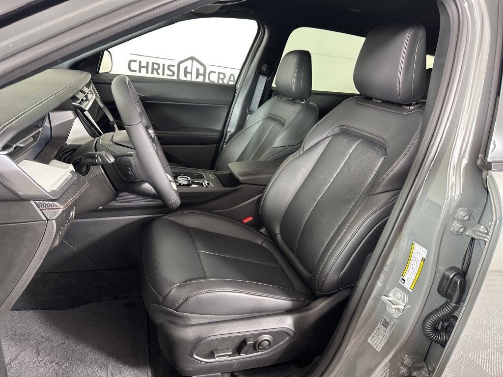 2027 Jeep Cherokee CHEROKEE LIMITED ALTITUDE 4X4