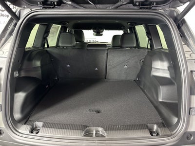 2027 Jeep Cherokee CHEROKEE LIMITED ALTITUDE 4X4