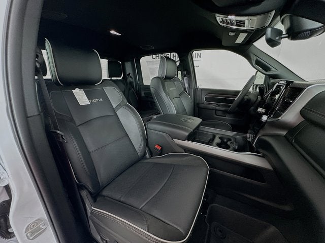 2026 RAM Ram 3500 RAM 3500 LARAMIE CREW CAB 4X4 6'4' BOX