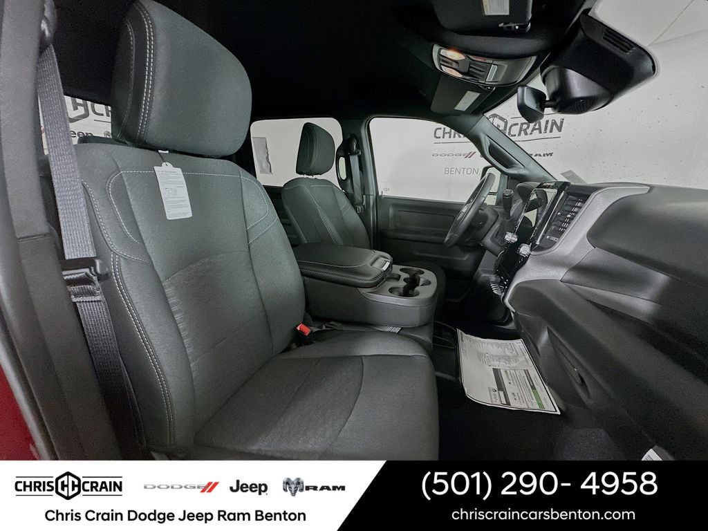 2026 RAM Ram 2500 RAM 2500 BLACK EXPRESS CREW CAB 4X4 6'4' BOX