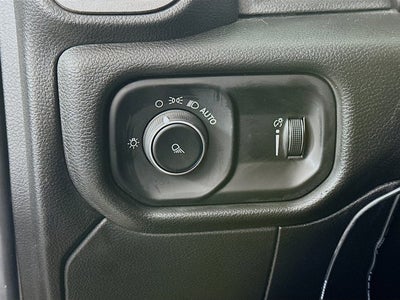 2021 RAM 3500 Tradesman Crew Cab 4x4 8' Box