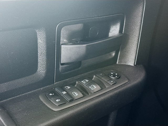 2021 RAM 3500 Tradesman Crew Cab 4x4 8' Box