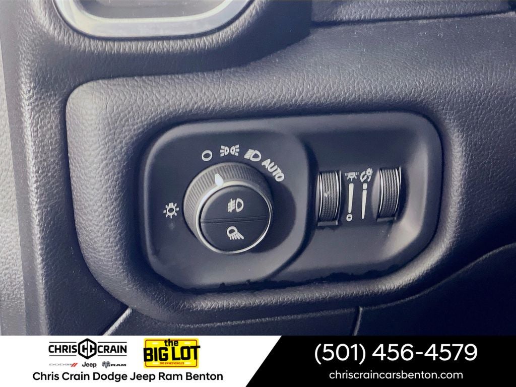 2024 RAM 3500 Laramie Crew Cab 4x4 8' Box