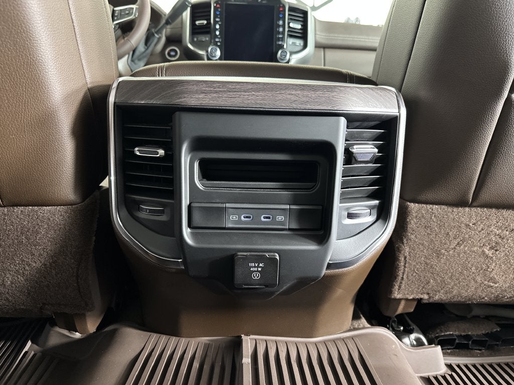 2027 RAM Ram 3500 RAM 3500 LARAMIE CREW CAB 4X4 8' BOX
