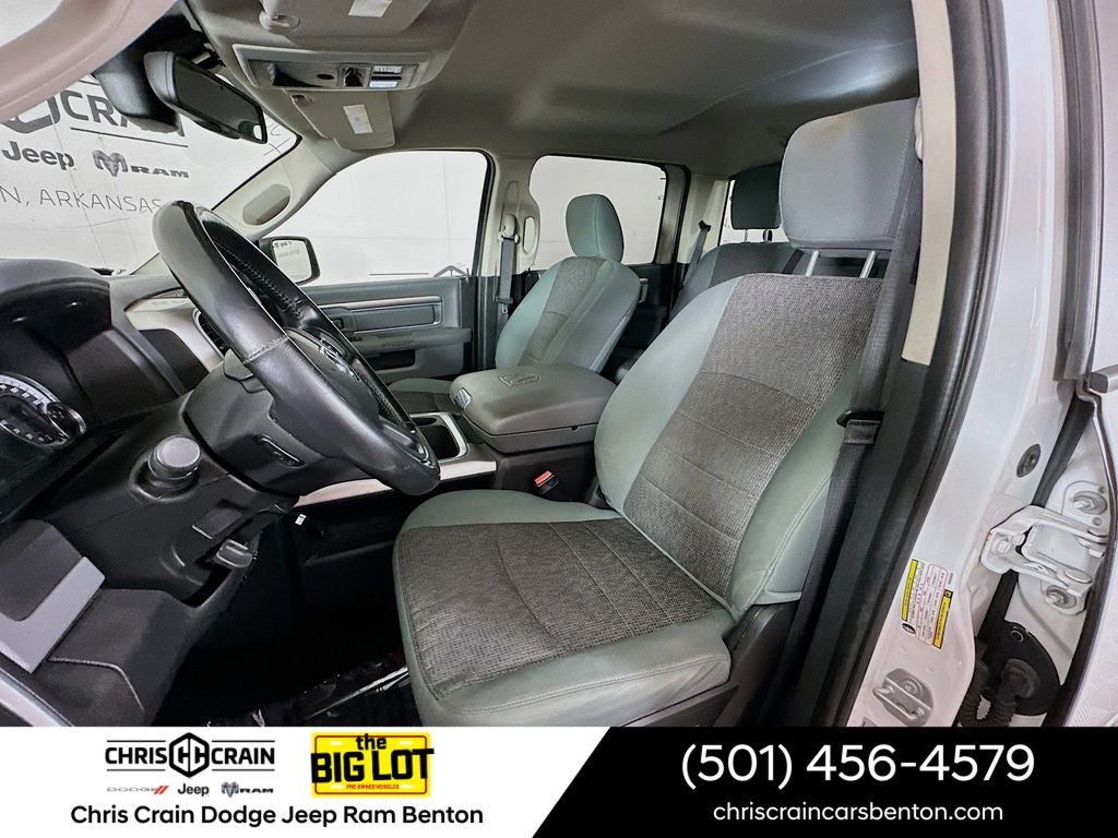 2017 RAM 1500 Big Horn Crew Cab 4x4 5'7' Box