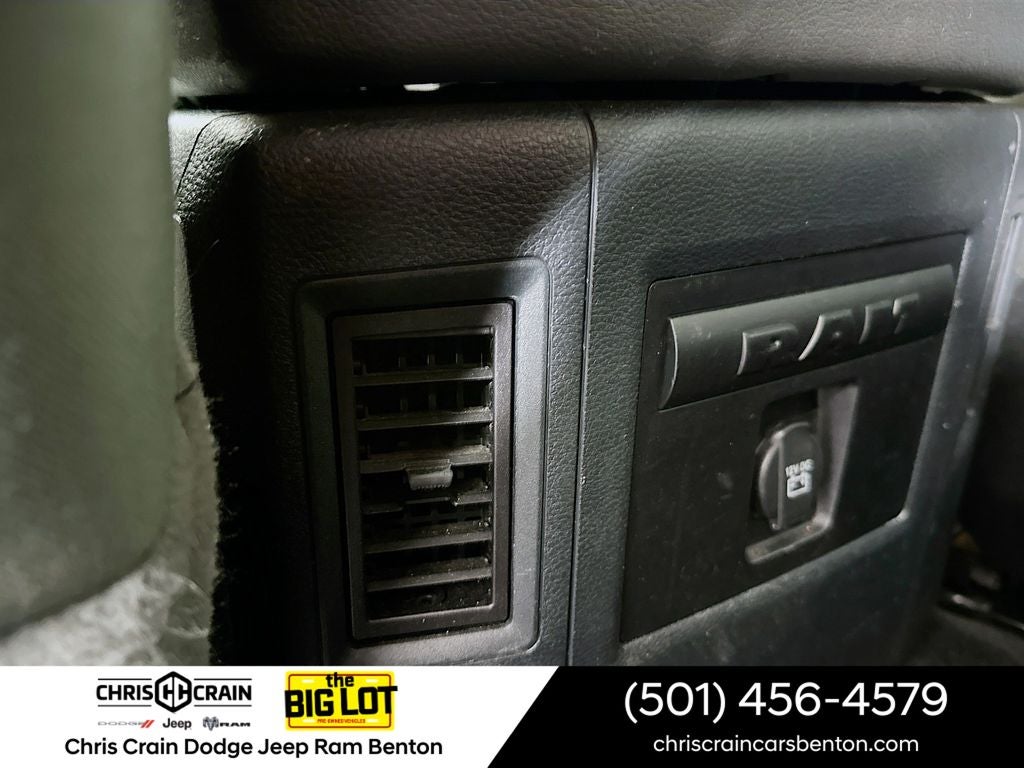 2017 RAM 1500 Big Horn Crew Cab 4x4 5'7' Box