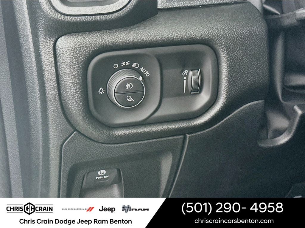2026 RAM Ram 1500 RAM 1500 EXPRESS CREW CAB 4X4 5'7' BOX