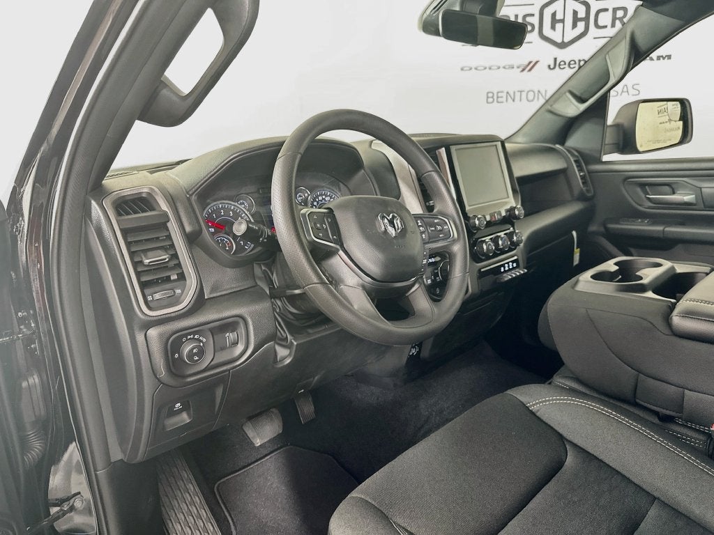 2026 RAM Ram 1500 RAM 1500 EXPRESS CREW CAB 4X4 5'7' BOX