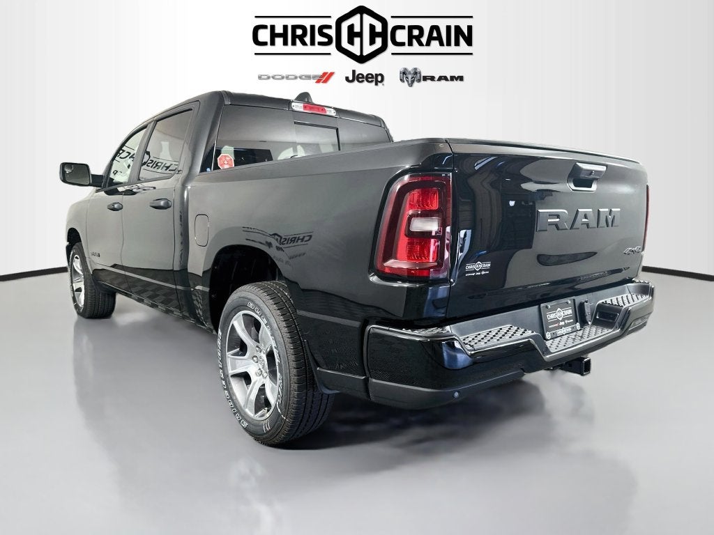 2026 RAM Ram 1500 RAM 1500 EXPRESS CREW CAB 4X4 5'7' BOX