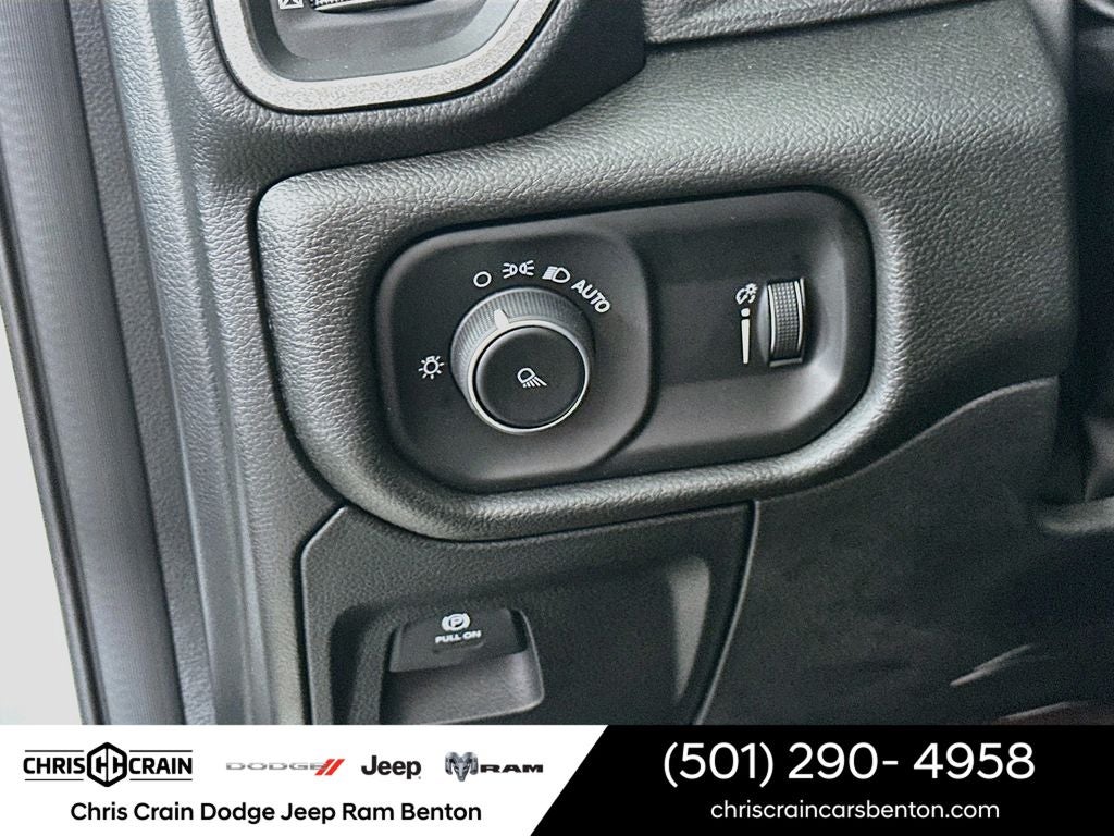 2026 RAM Ram 1500 RAM 1500 TRADESMAN CREW CAB 4X4 5'7' BOX