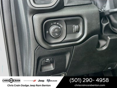 2026 RAM 1500 RAM 1500 EXPRESS CREW CAB 4X4 5'7' BOX