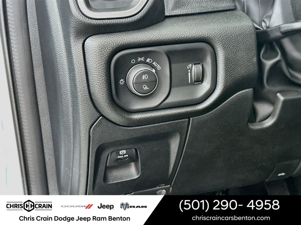 2026 RAM 1500 RAM 1500 EXPRESS CREW CAB 4X4 5'7' BOX