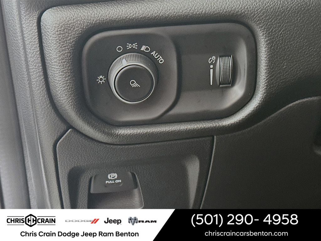 2026 RAM Ram 1500 RAM 1500 TRADESMAN CREW CAB 4X4 5'7' BOX
