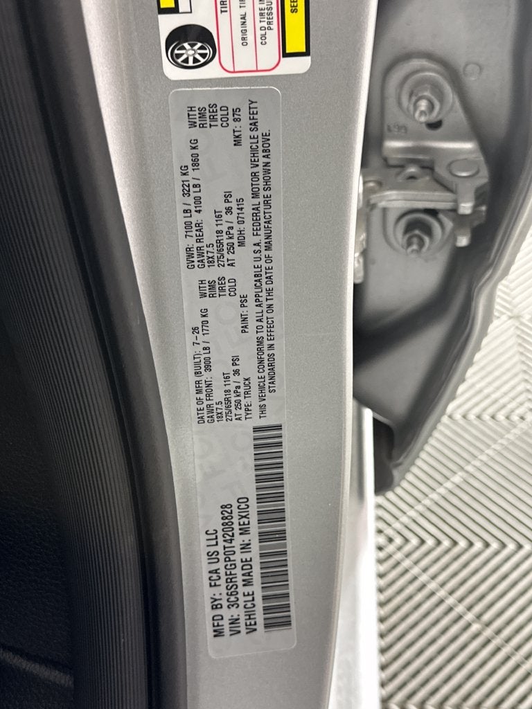 2026 RAM Ram 1500 RAM 1500 TRADESMAN CREW CAB 4X4 5'7' BOX