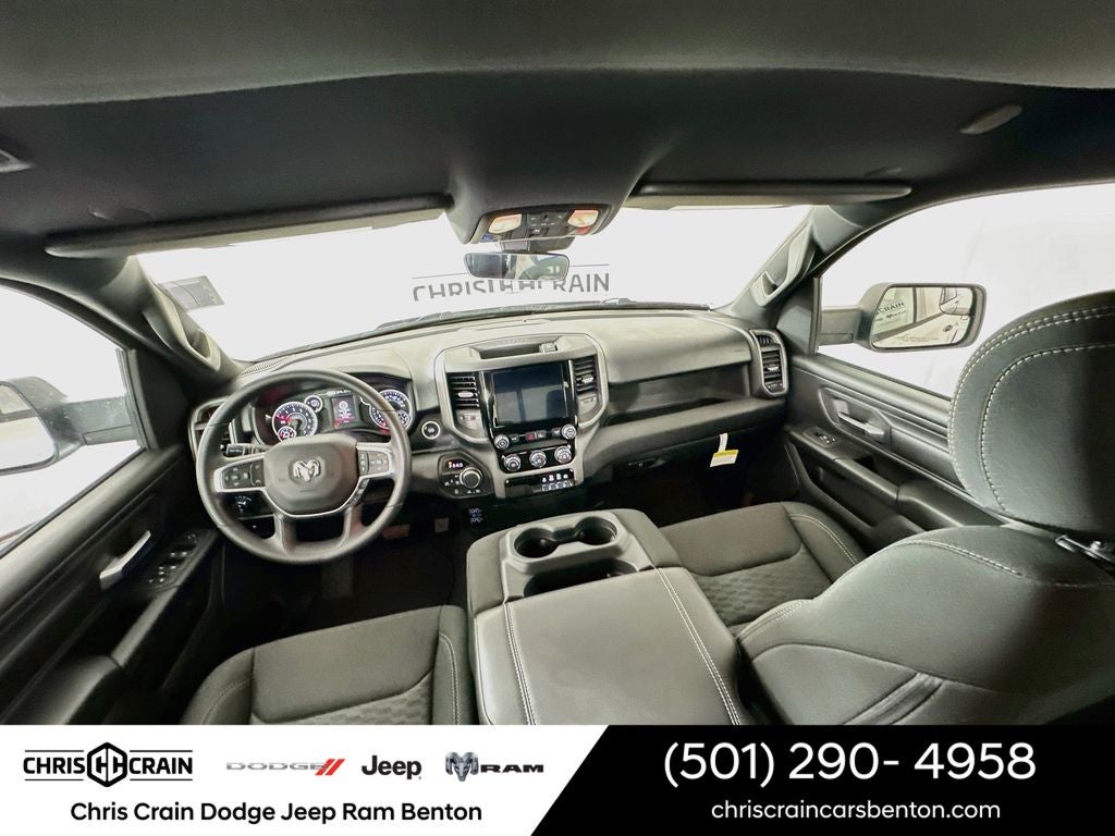 2026 RAM 1500 RAM 1500 EXPRESS CREW CAB 4X4 5'7' BOX