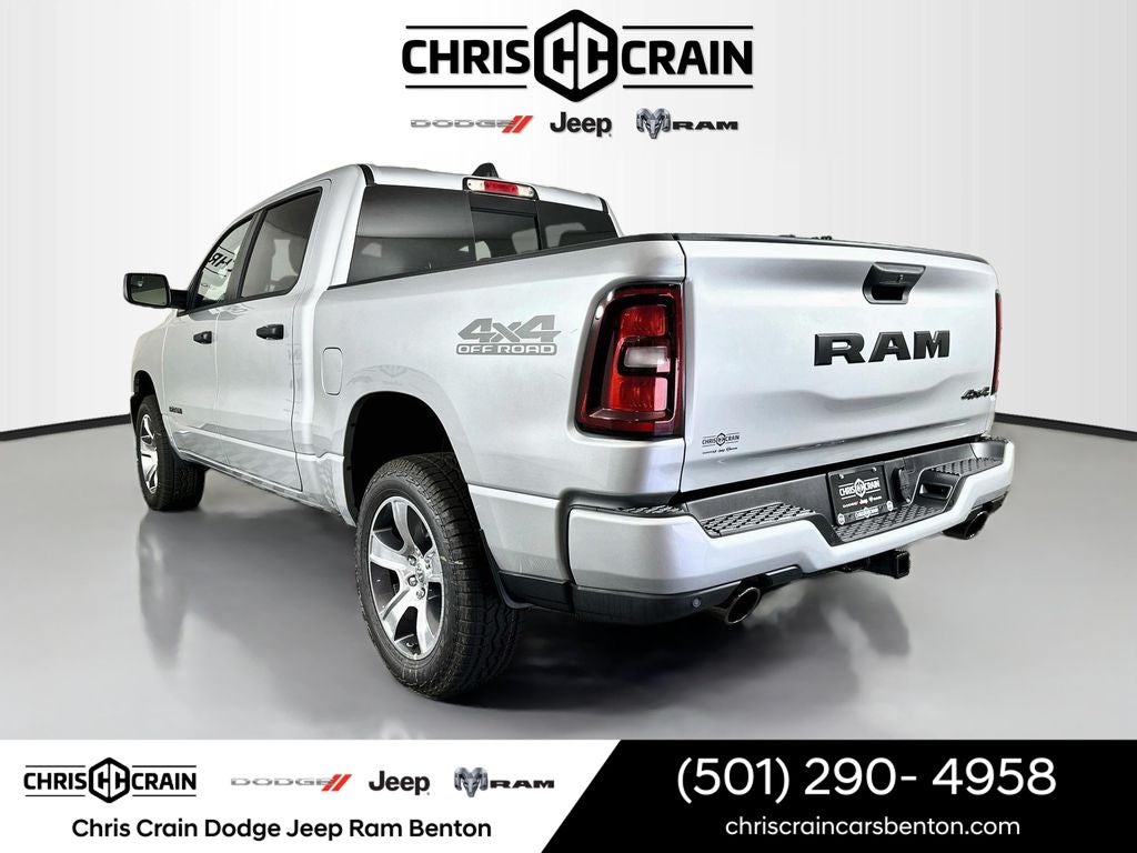 2026 RAM 1500 RAM 1500 EXPRESS CREW CAB 4X4 5'7' BOX