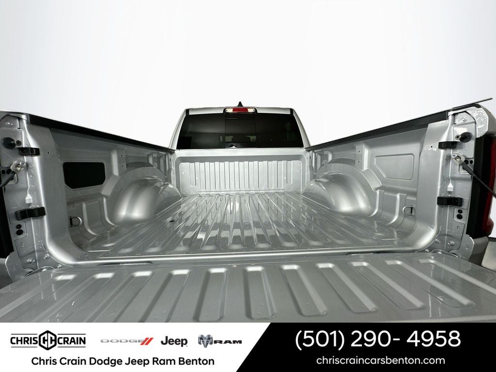 2026 RAM 1500 RAM 1500 EXPRESS CREW CAB 4X4 5'7' BOX
