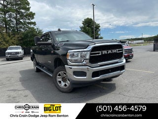 2019 RAM 2500 Tradesman Crew Cab 4x4 6'4' Box