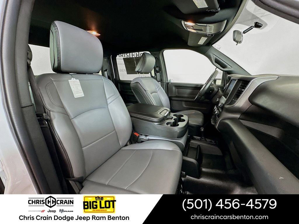 2023 RAM 2500 Tradesman Crew Cab 4x4 6'4' Box