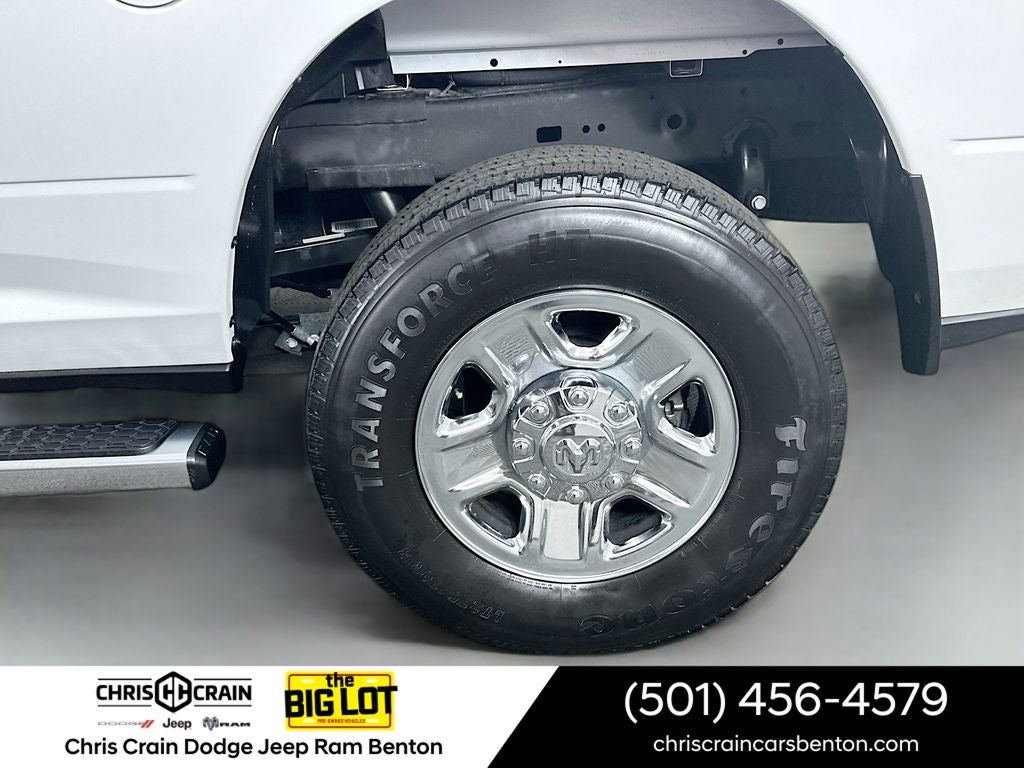 2023 RAM 2500 Tradesman Crew Cab 4x4 6'4' Box