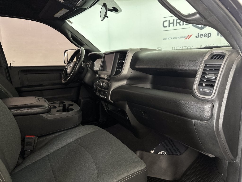 2022 RAM 2500 Tradesman Crew Cab 4x4 6'4' Box