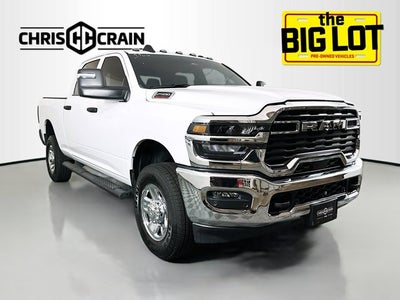 2025 RAM 2500 Tradesman Crew Cab 4x4 6'4' Box