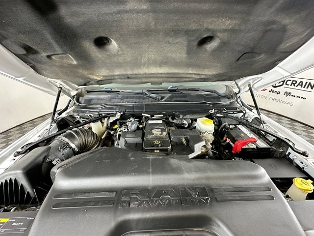 2020 RAM 2500 Tradesman Crew Cab 4X4 6'4' Box