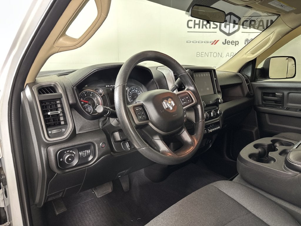 2020 RAM 2500 Tradesman Crew Cab 4x4 6'4' Box