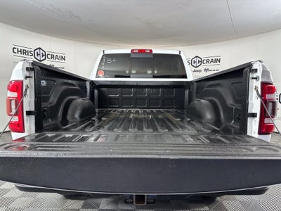 2020 RAM 2500 Tradesman Crew Cab 4x4 6'4' Box