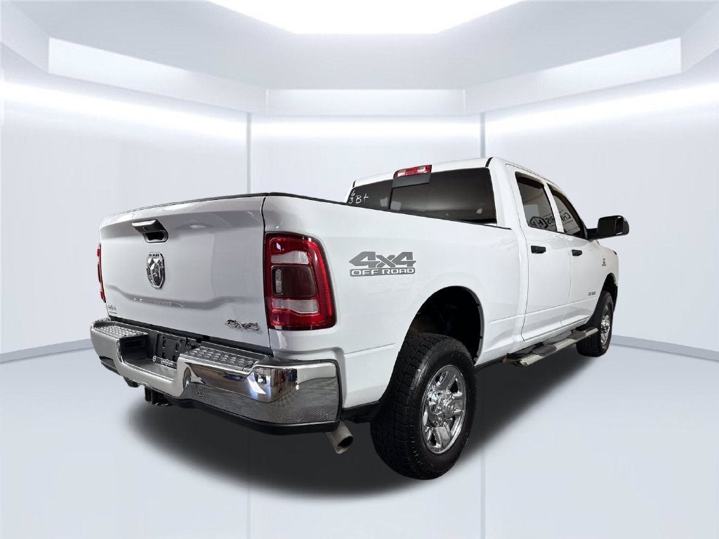 2020 RAM 2500 Tradesman Crew Cab 4x4 6'4' Box