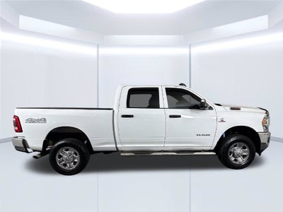 2020 RAM 2500 Tradesman Crew Cab 4x4 6'4' Box