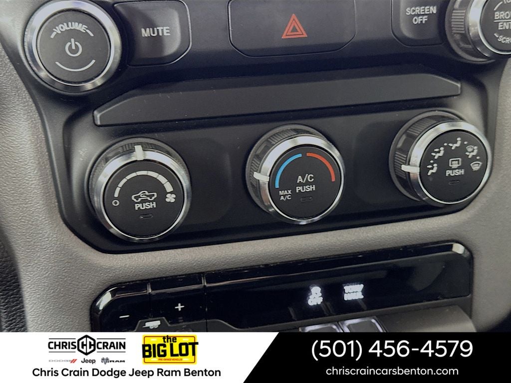 2024 RAM 2500 Big Horn Crew Cab 4x4 6'4' Box