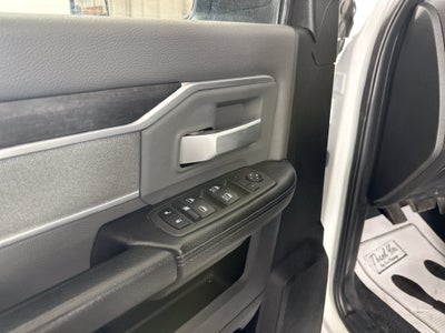 2022 RAM 2500 Big Horn Crew Cab 4x4 6'4' Box
