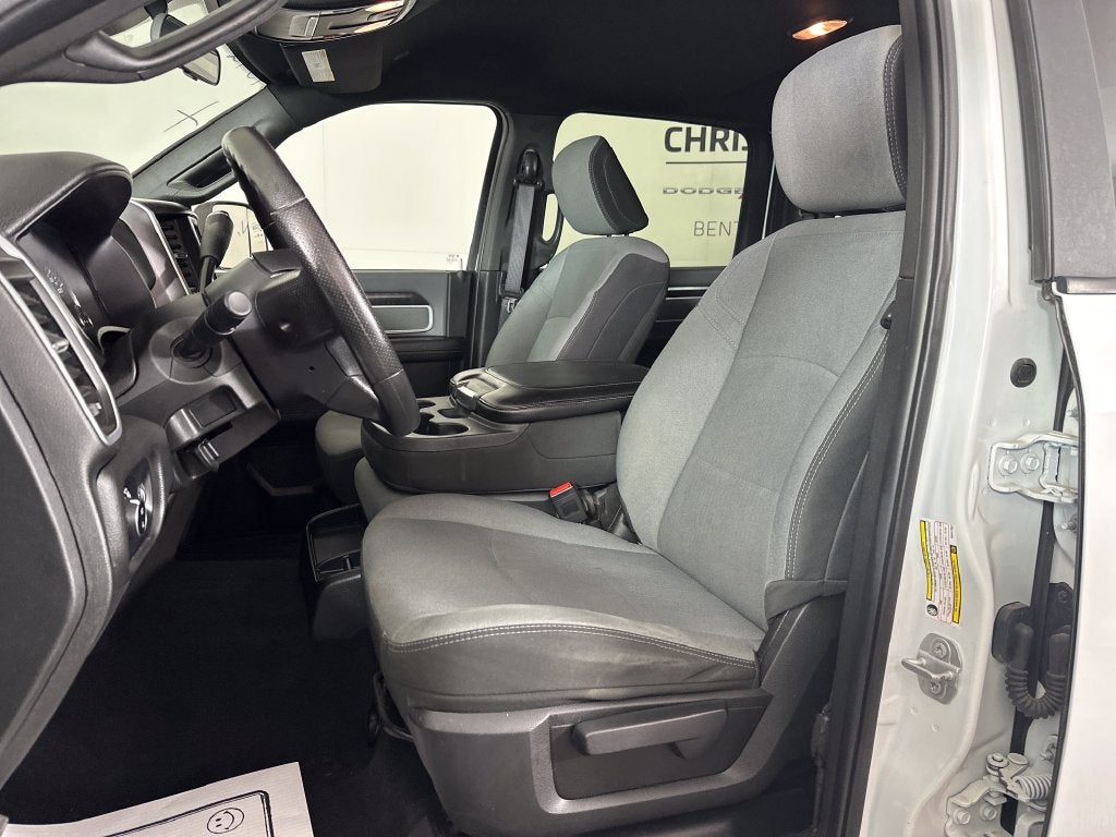 2022 RAM 2500 Big Horn Crew Cab 4x4 6'4' Box
