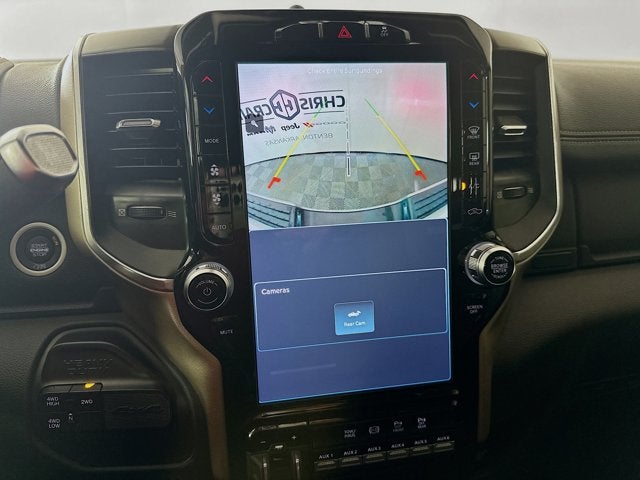 2022 RAM 2500 Laramie Crew Cab 4x4 6'4' Box